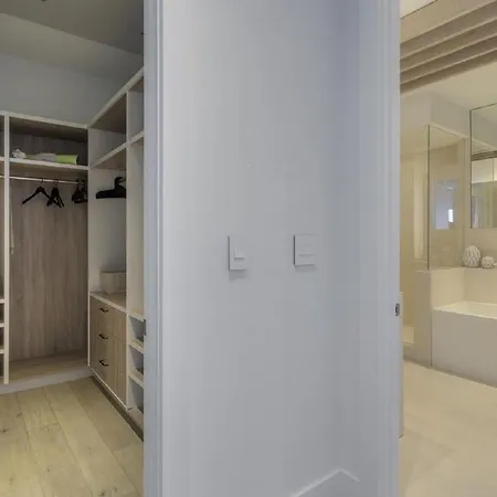 Corso Italia בית הארחה 4*