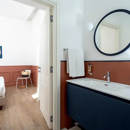 Corso Italia 4*
